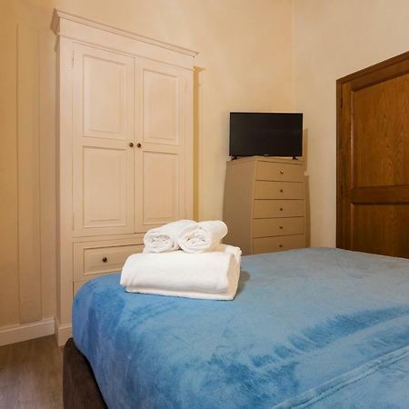 Duomo 2 Bedroom Apartment Florence Ngoại thất bức ảnh
