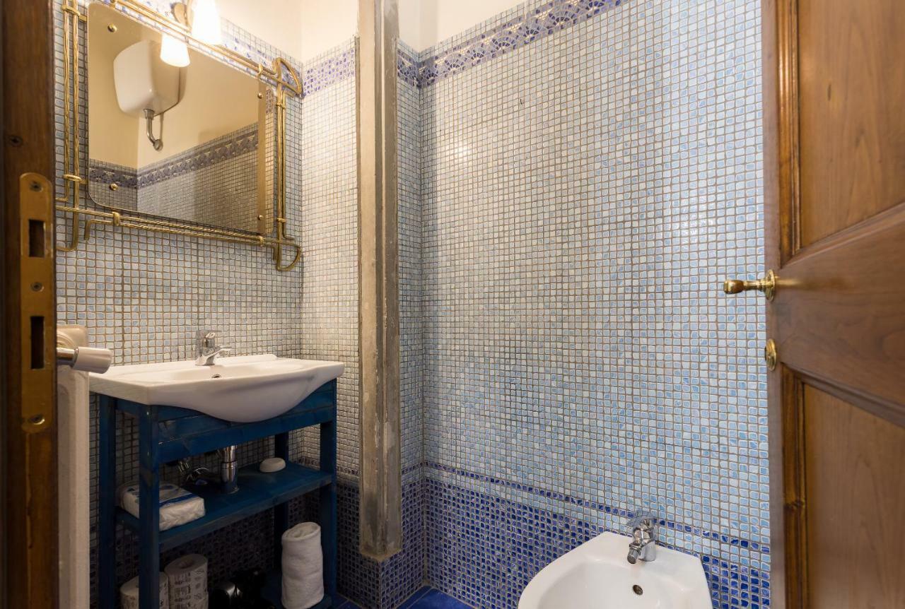 Duomo 2 Bedroom Apartment Florence Ngoại thất bức ảnh