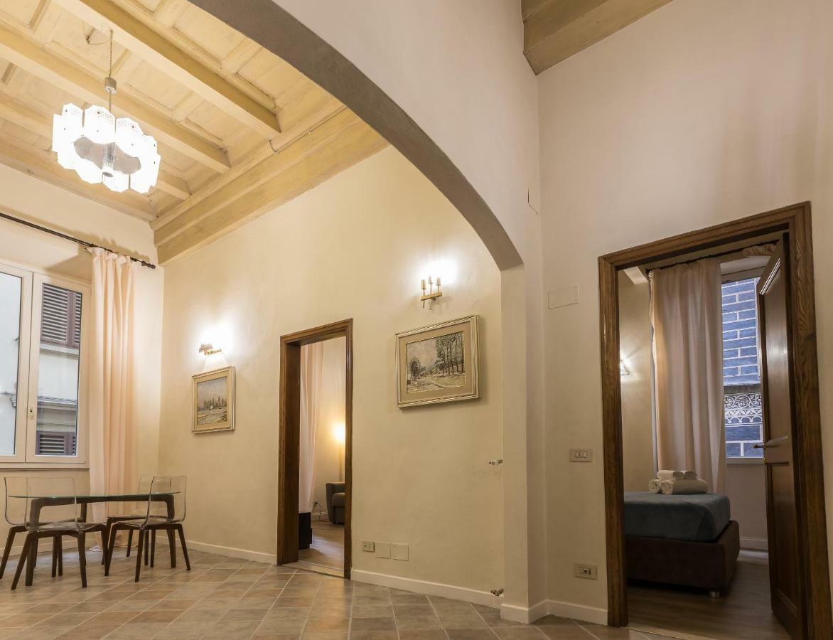 Duomo 2 Bedroom Apartment Florence Ngoại thất bức ảnh